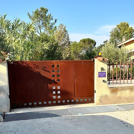 Relais Del Poggio Panzió Capoterra Kültér fotó