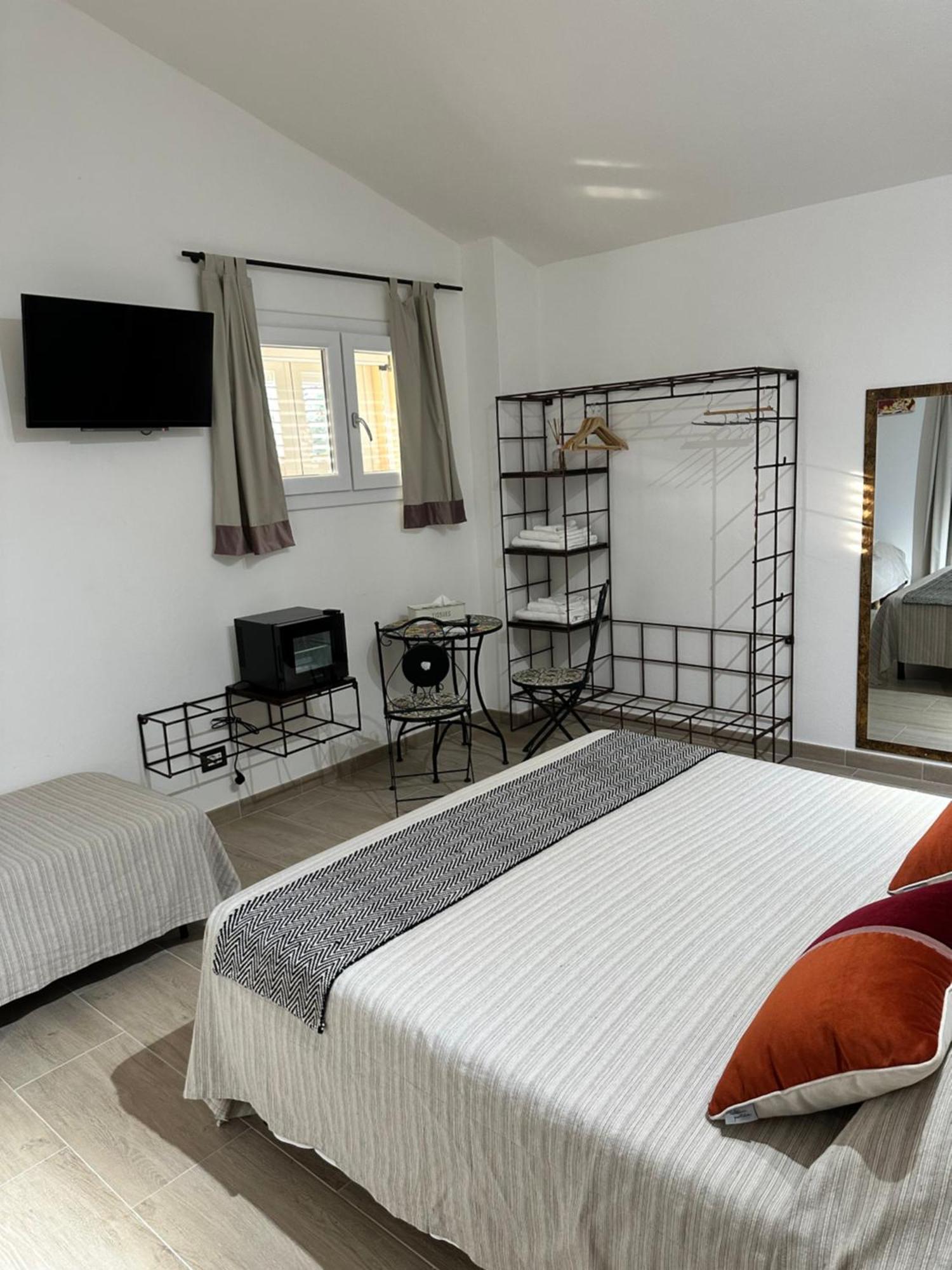 Relais Del Poggio Panzió Capoterra Kültér fotó